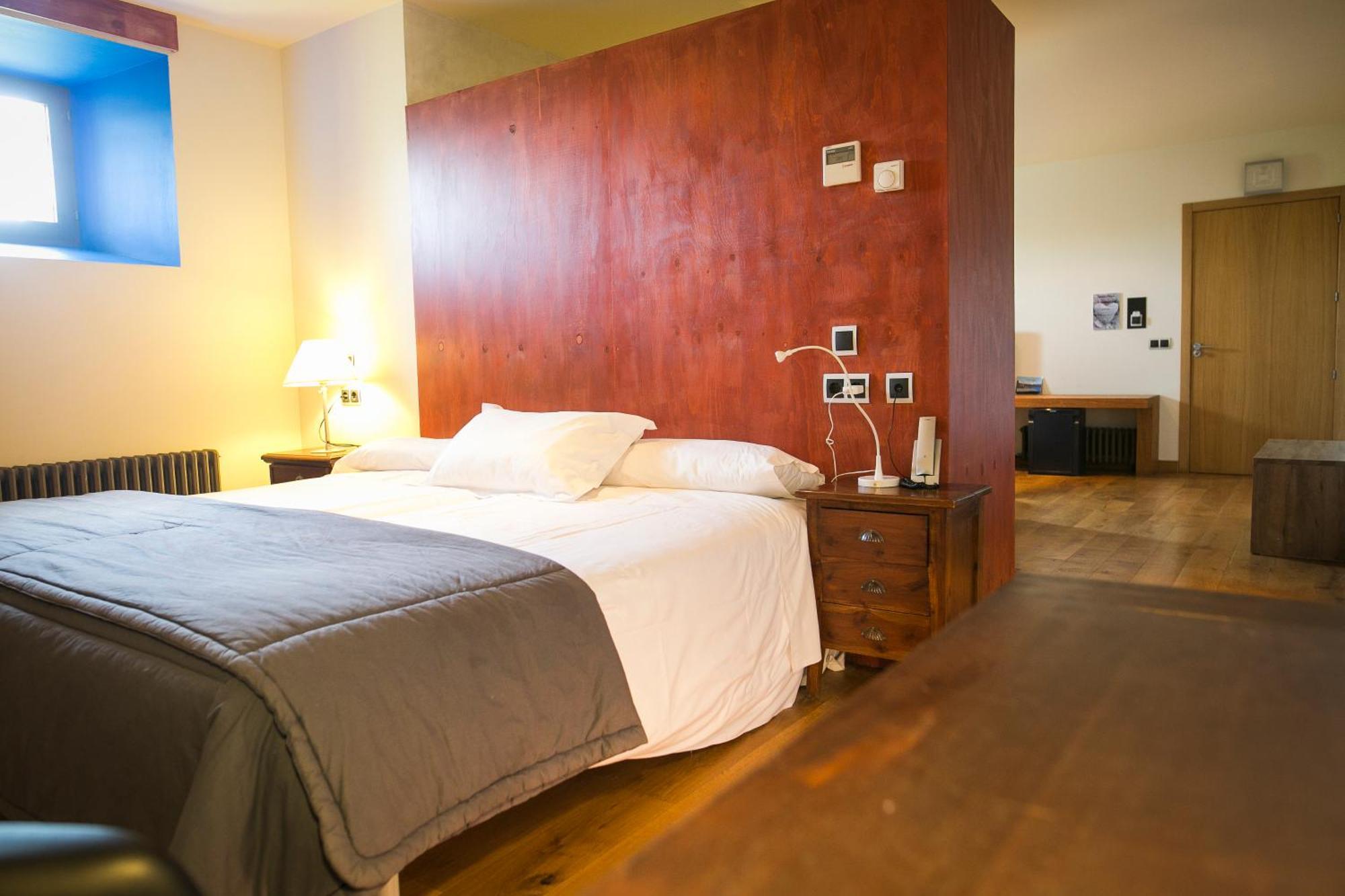 Hotel Boutique El Convento De Mave Santa María de Mave Kültér fotó
