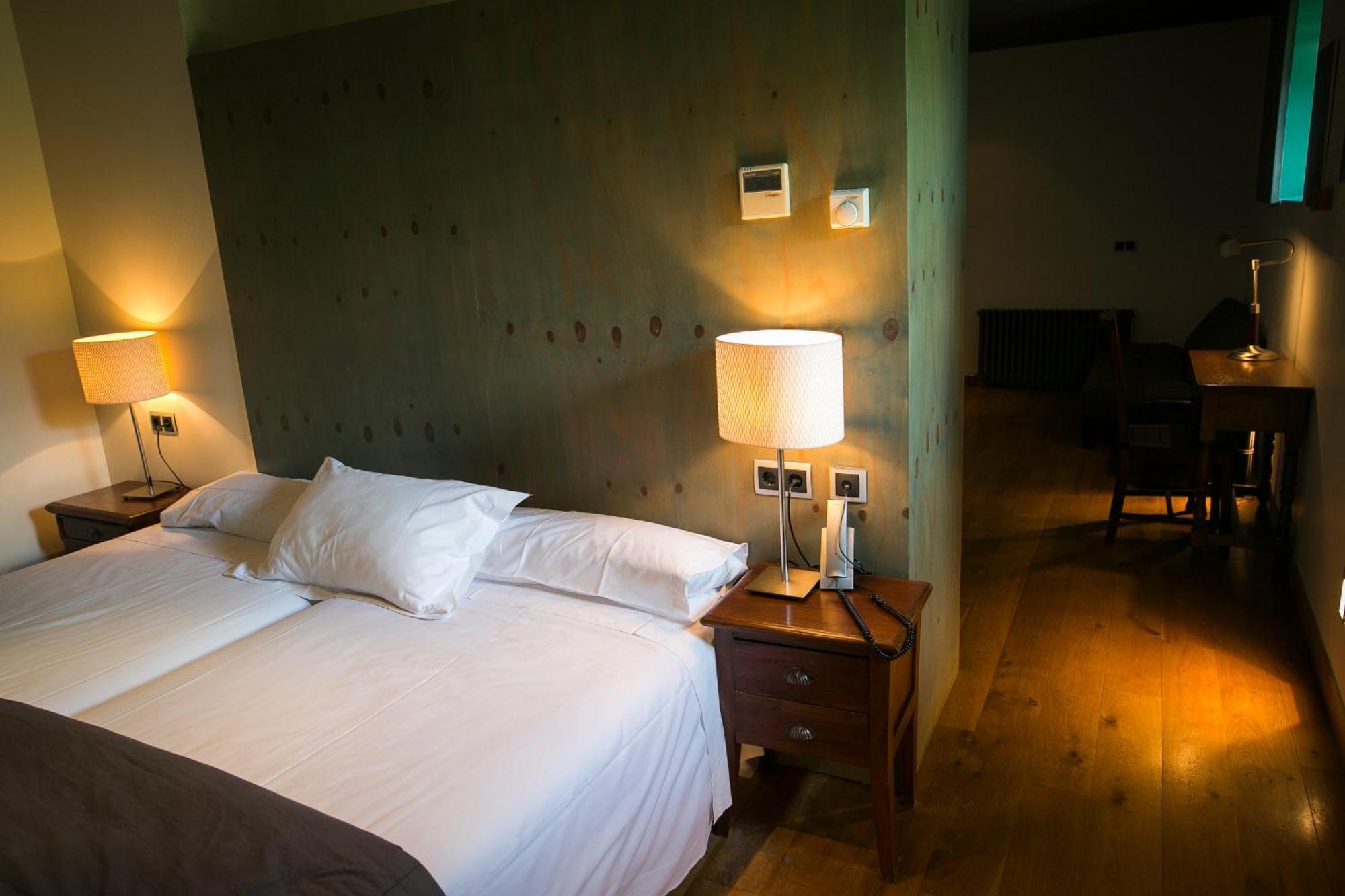 Hotel Boutique El Convento De Mave Santa María de Mave Kültér fotó
